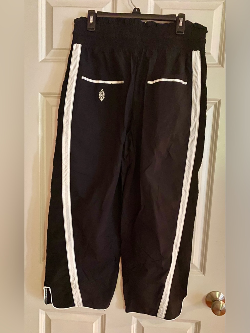 Free People Movement Champ - NEPT. Size Large
$60 + $10 shipping. - Picture 2 of 4